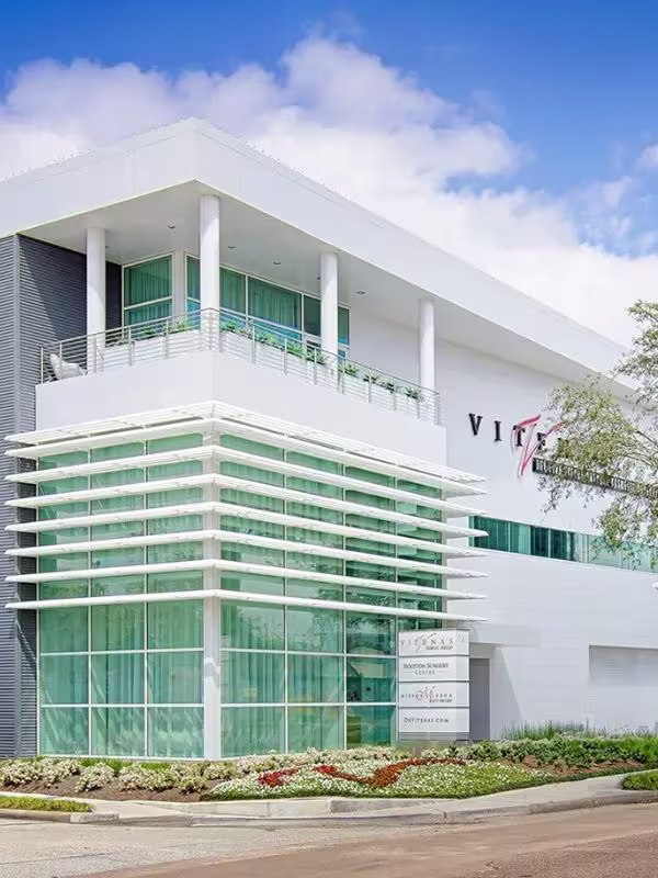 The Experience and Expertise You Deserve from Dr. Vitenas